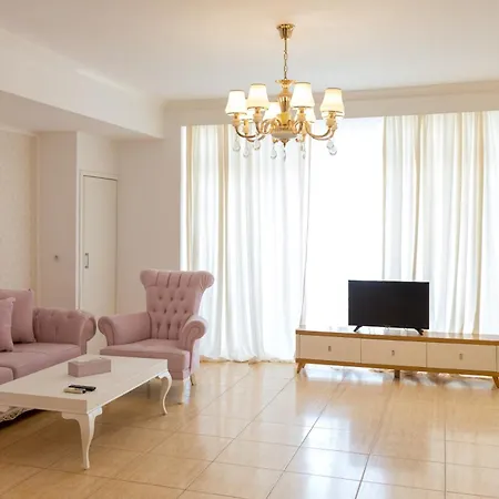 Phoenicia מלון דירות 4*